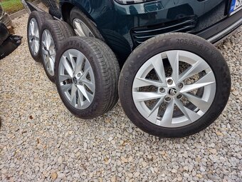 5x112 R17 orig. Škoda Octavia III-IV + 205/55 R17 Conti. - 2
