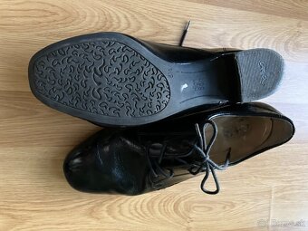 Poltopanky vel. 38,5 znacka Ara - 2