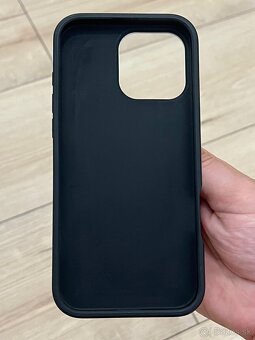 Clementina kryt 16 Pro Max - 2