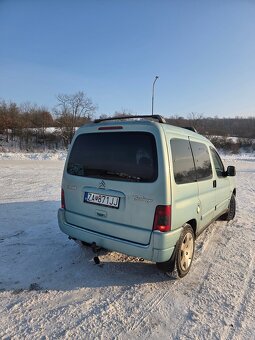 CITROEN BERLINGO 1.6 BENZÍN 80kw, 5MIESTNE - 2
