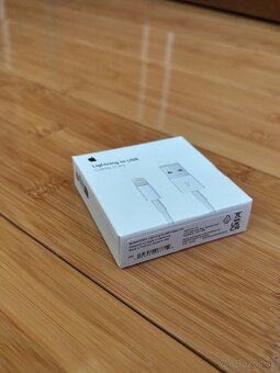 Predám APPLE IPHONE ORIGINAL kábel 1m - 2
