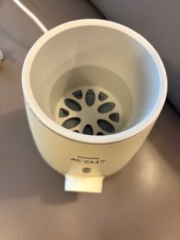 Ohrievač  fliaš Avent - 2