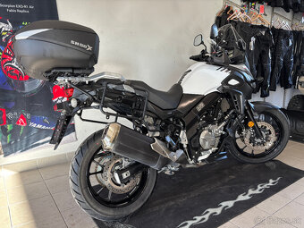Suzuki DL650 V-Strom - 2