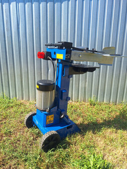 Stiepacka na drevo Scheppach HL 800 8t - 2