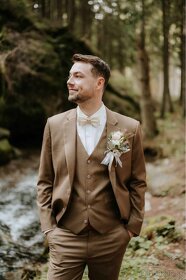 pánsky svadobny oblek hnedý - 2