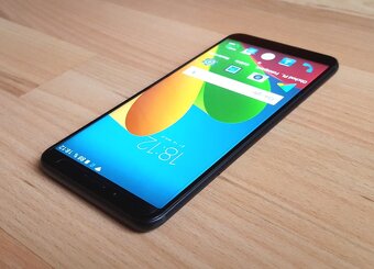 Predám UMIDIGI S2 6 palcový 4G LTE 4 GB RAM 64 GB ROM . - 2
