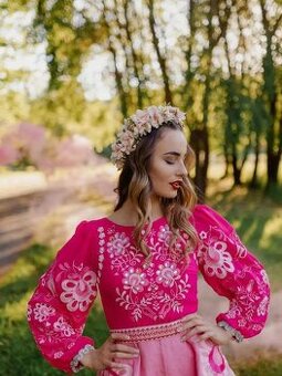 ZĽAVA - luxusné vyšívané madeirové šaty - 2
