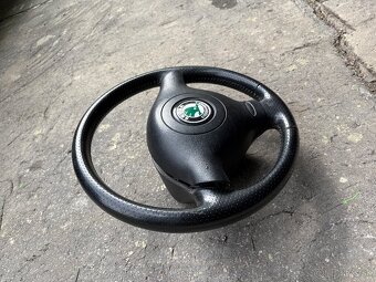 Volant trojramenny Octavia I RS - 2