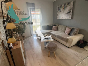 Dom 2x apartmán blízko mora v Chorvátsku na ostrove Vir - 2