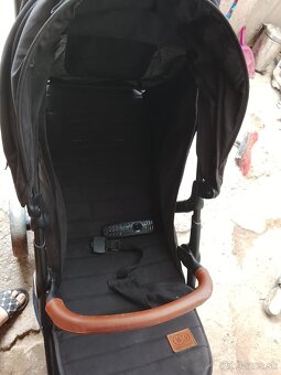 Kinderkraft športový kočík - 2