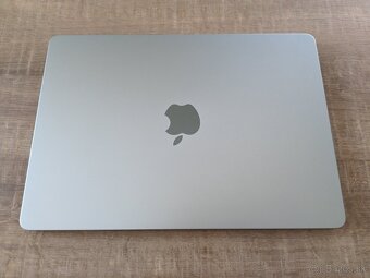 MacBook Air M2 256GB/8GB - 2