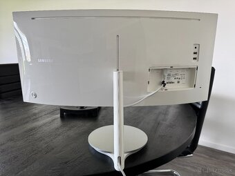 Predám 34" monitor Samsung C34F791 - 2