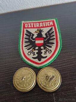 Predám vojenské gombíky a vojenskú nášivku Osterreich - 2