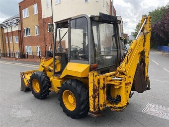 Predám JCB 2CX – Výkonný Minirýpadlo, Skvelý Stav - 2