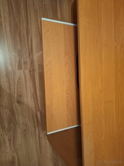 Predam PC stolik. - 2