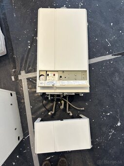 Kotol so zásobníkom Buderus - 2