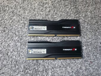 G.Skill Trident Z5 DDR5 32GB 6400MHz CL32 - 2
