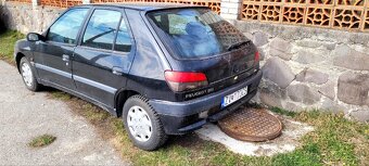 Peugeot 306 1,4 benzin - 2