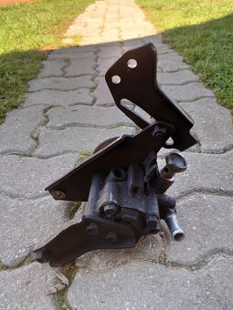 Servo Čerpadlo Nissan Patrol Y61 - 2