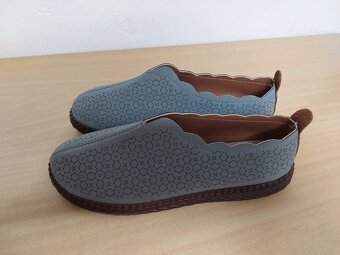 Slip-on topánky - 2