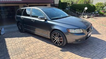 Volvo v50 2.0d - 2