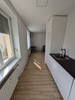 Moderný 2-izbový byt po kompletnej rekonštrukcii- Železničná - 2