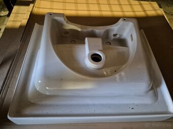Keramické umývadlo Villeroy & Boch 60x47 - 2