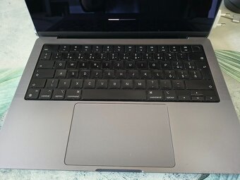 MacBook 14" M2 Pro + príslušenstvo - 2