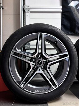 Mercedes AMG R19 orig. Letne - 2