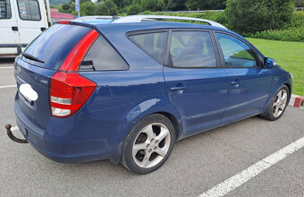 Kia ceed combi r.2009 - 1,6 nafta bez STK - 2