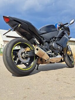 Honda CBR600F –21 xxx km, nová STK + pneu - 2