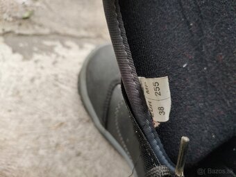 Predam snowboard boty 38 - 2