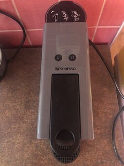 Predám kávovar NESPRESSO - 2
