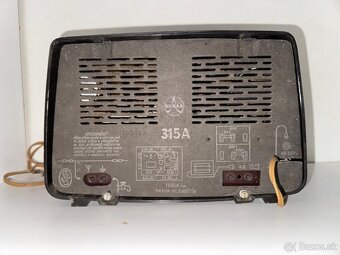 Retro elektronkové bakelitové rádio Soatina 315A - 2