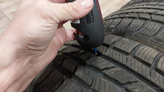 Zimne pneumatiky 205/45R17 Nexen - 2