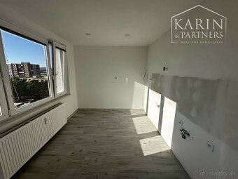 Kompletne zrekonštruovaný 61 m2 2-izbový byt s loggiou LC - 2