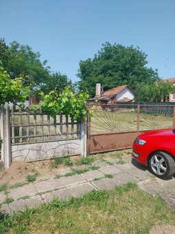 Predaj stavebného pozemku - okres Nové Zámky - Trávnica - 2