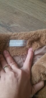 Dámsky krátky kozusinovy kabát - 2