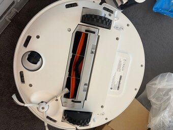 Robotický vysavač xiaomi - 2