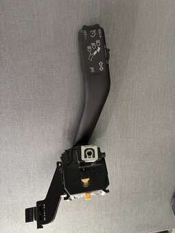 Predám Packu VW group c.d. 1K0953513F, 1K0953519J - 2