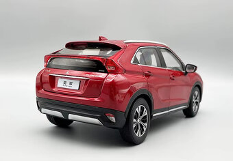 Mitsubishi Eclipse Cross 1:18 - 2