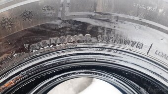 215/70R15C     zimné - 2