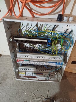 Rozvodova skriňa - 2