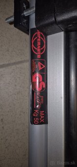 Strešný nosič s držiakom na lyže - 2