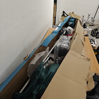 Makita DUR369APT2 - 2