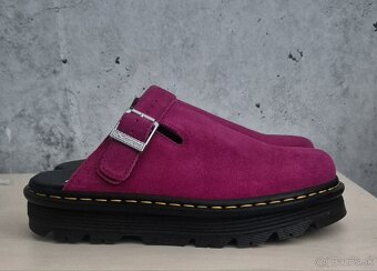 D4. Martens Mule EU43 - 2