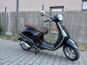 Piaggio Vespa Primavera 50 - 2
