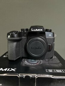 Panasonic Lumix G90 + 2 objektívy a extra akumulátor - 2