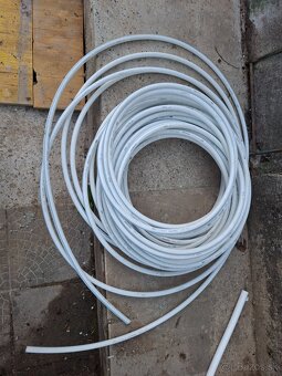 Uponor trubka na podlahové kurenie - 2