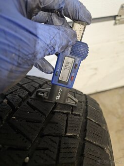 Zimné Pneu Bridgestone 225/55 R18 - 2